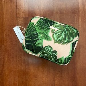 SOFIA JOY MAKE UP BAG